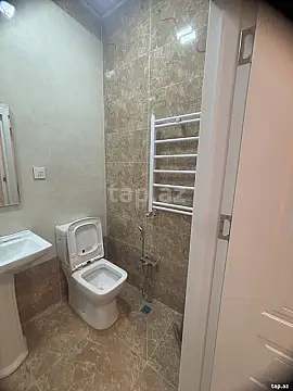 Kirayə verilir 2 otaqlı yeni tikili 90 m²