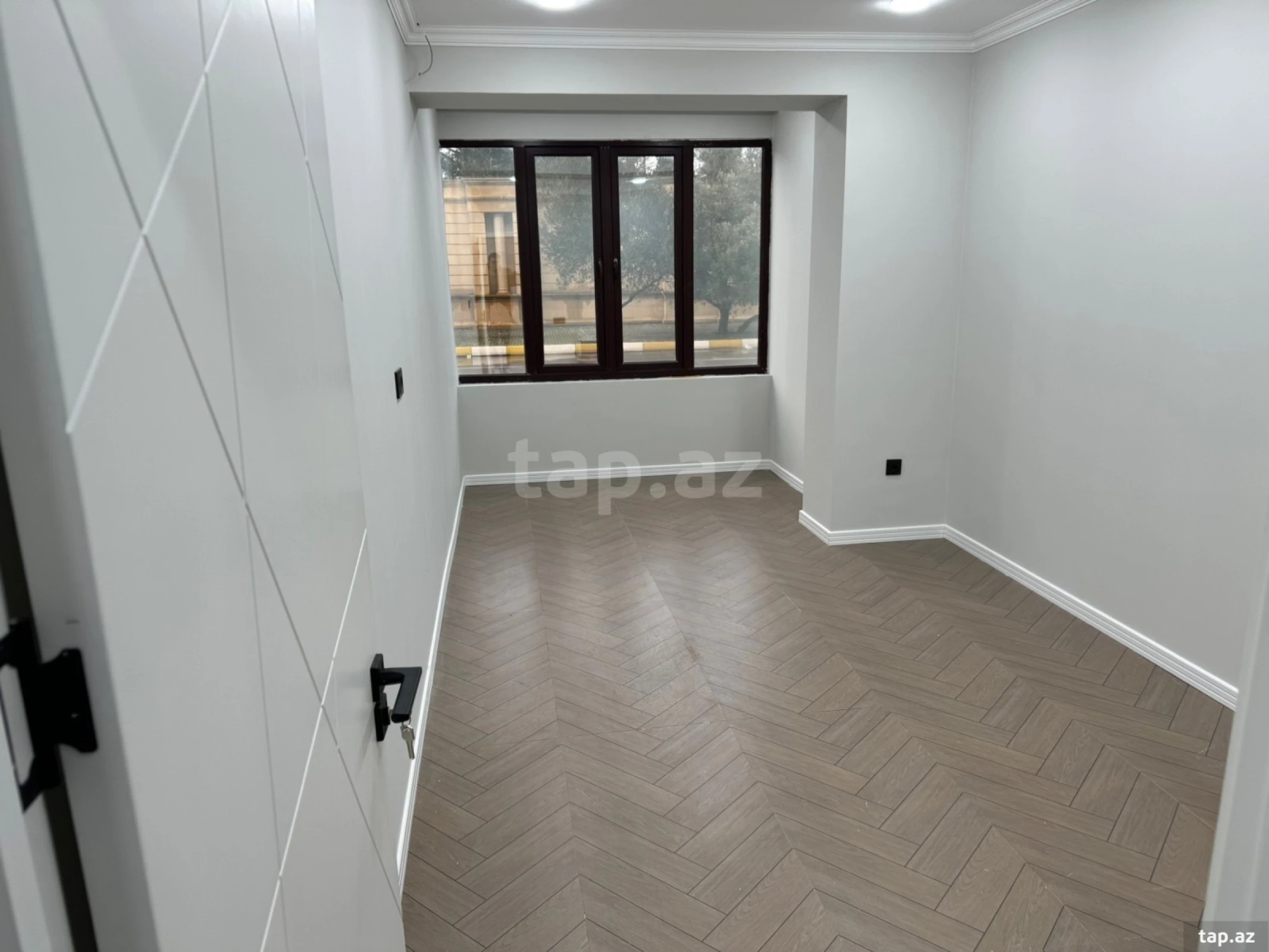 Satılır 3 otaqlı mənzil 75 m²