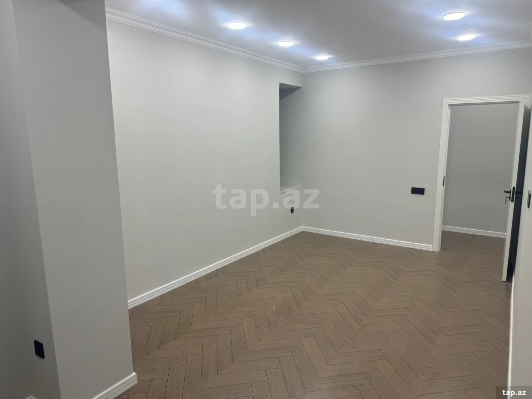Satılır 3 otaqlı mənzil 75 m²