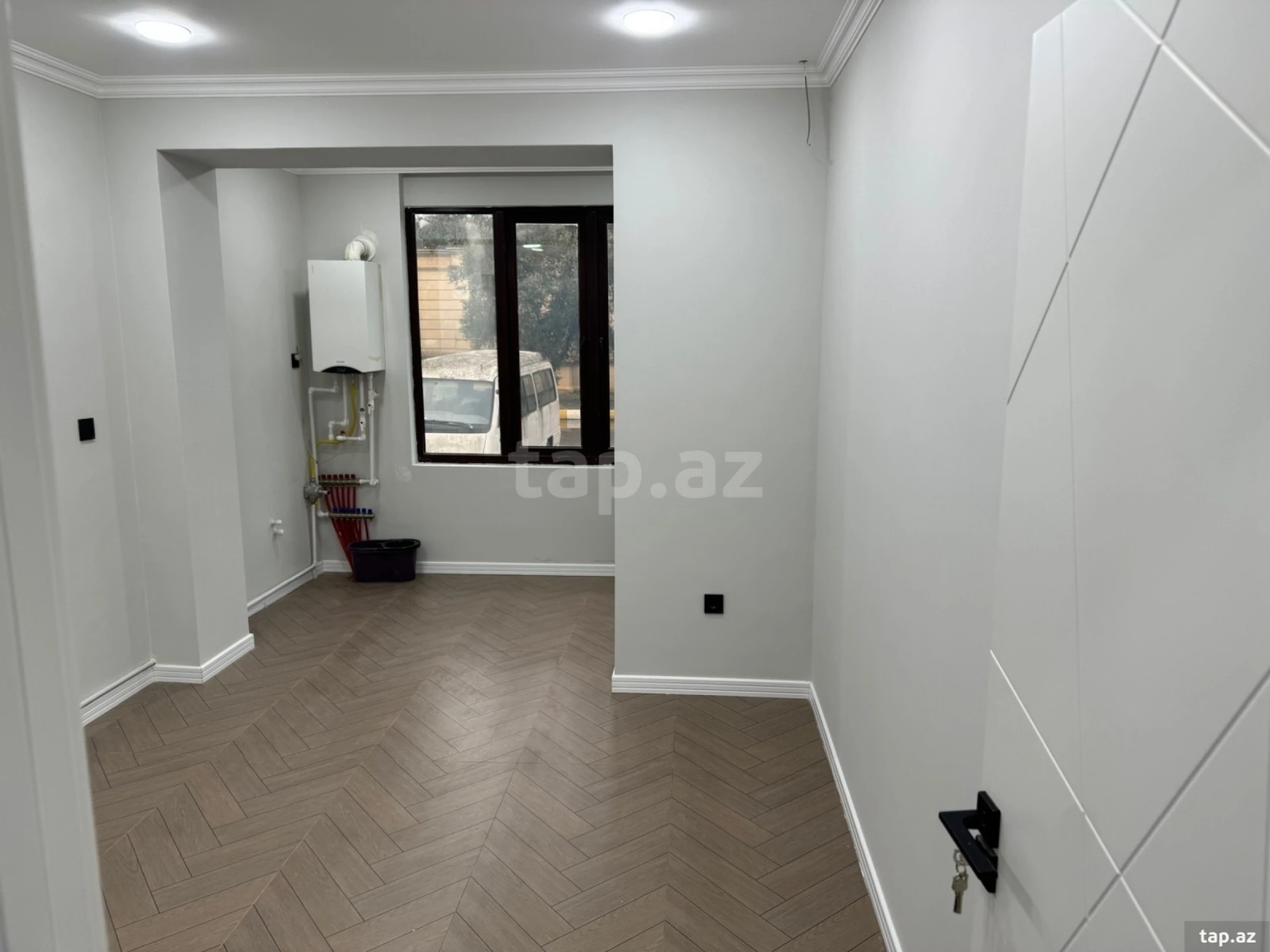 Satılır 3 otaqlı mənzil 75 m²
