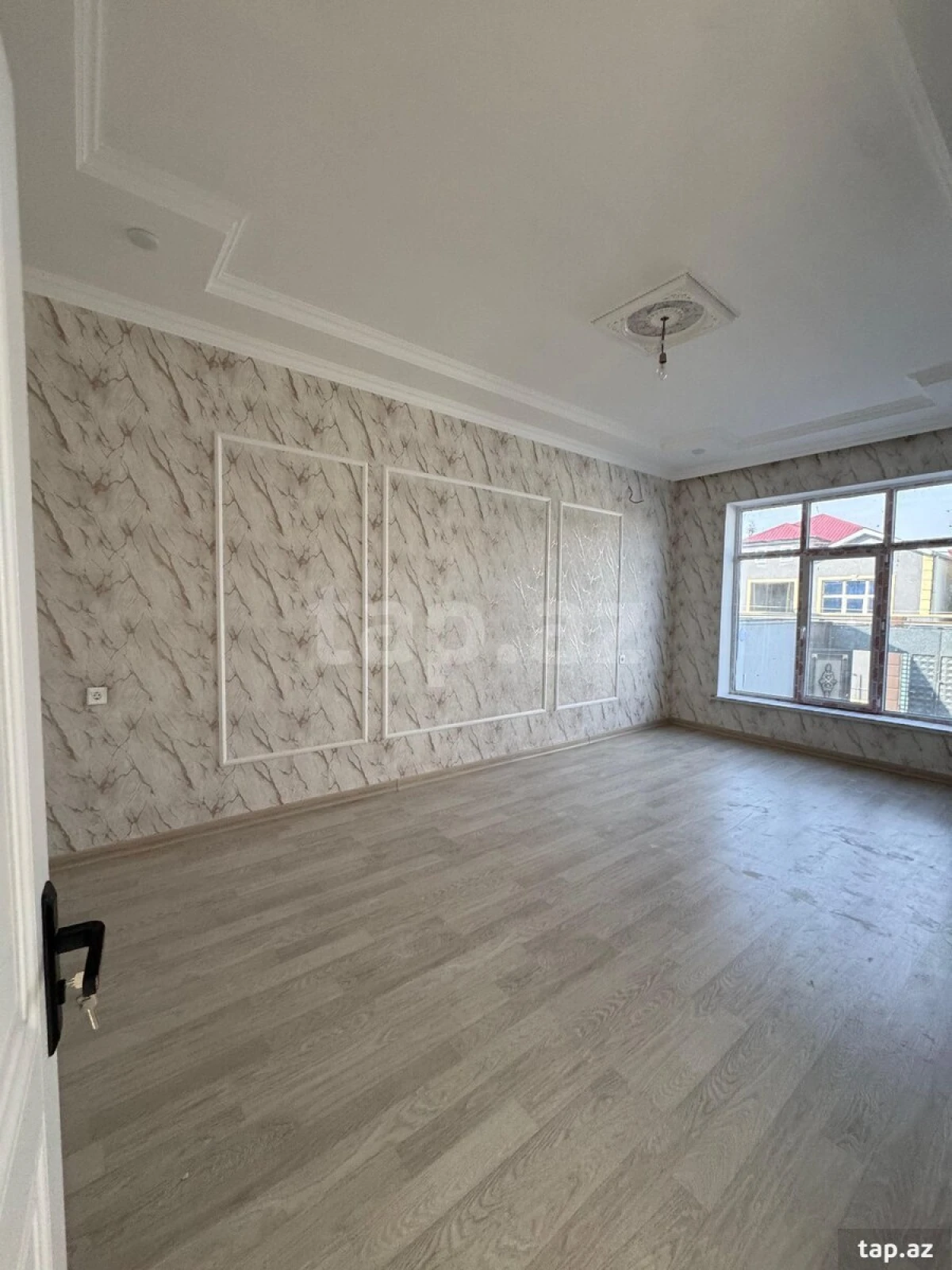 Satılır 3 otaqlı həyət evi