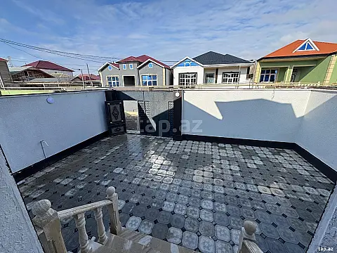 Satılır 3 otaqlı həyət evi