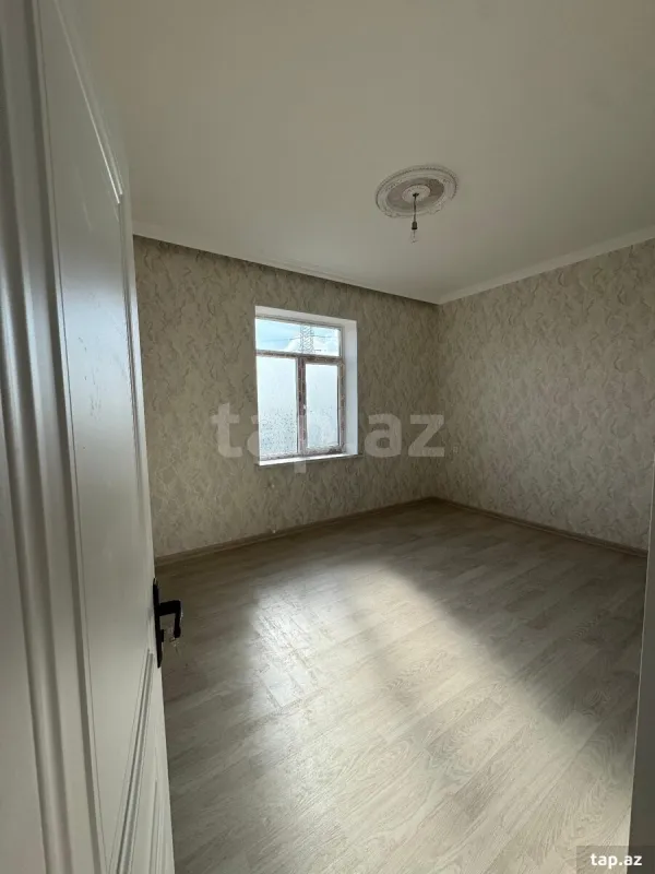 Satılır 3 otaqlı həyət evi