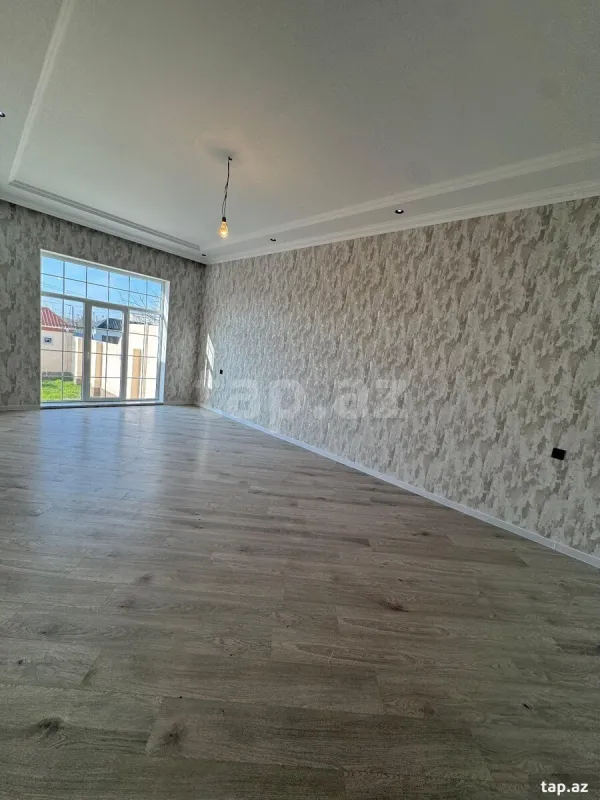 Satılır 4 otaqlı həyət evi