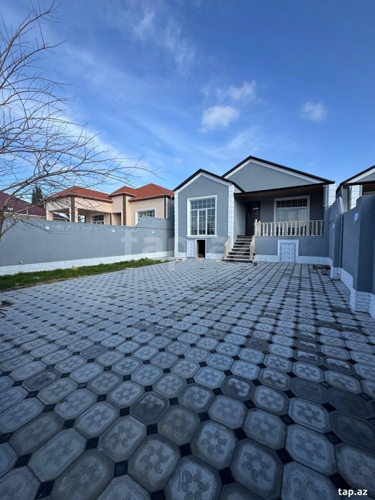 Satılır 4 otaqlı həyət evi