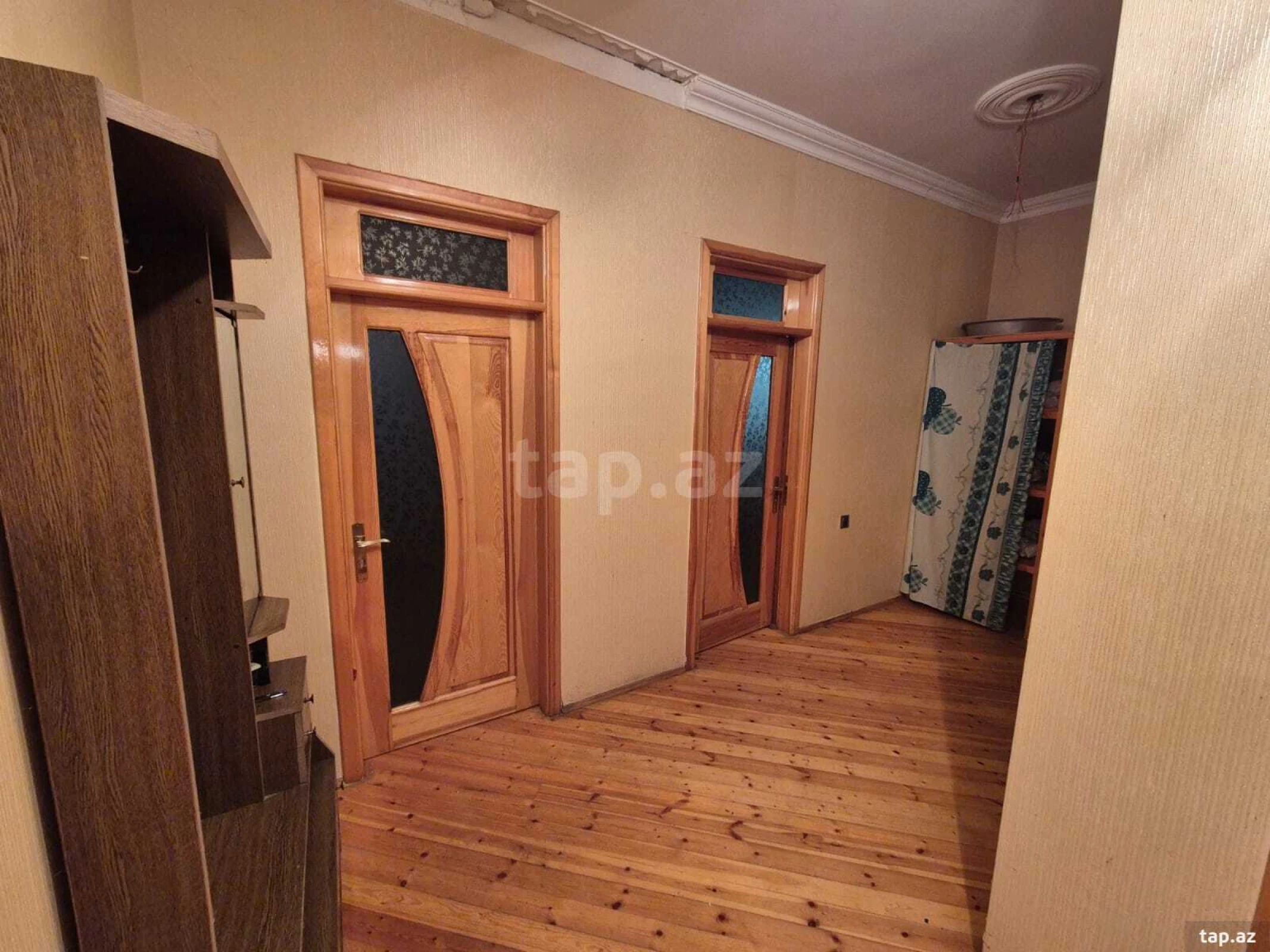 Satılır 5 otaqlı həyət evi