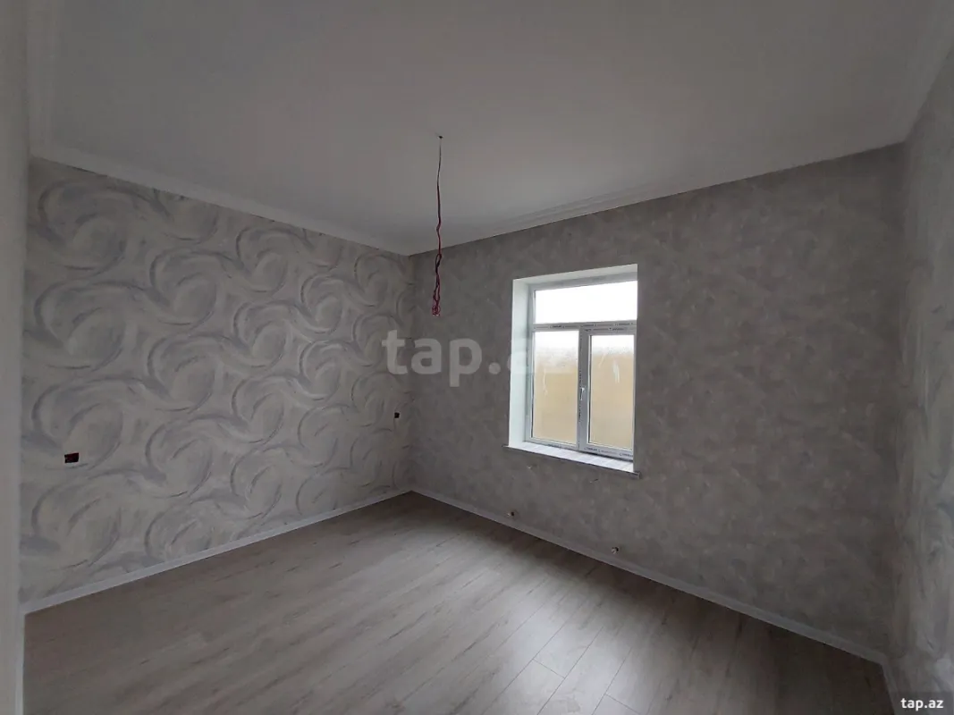 Satılır 4 otaqlı həyət evi