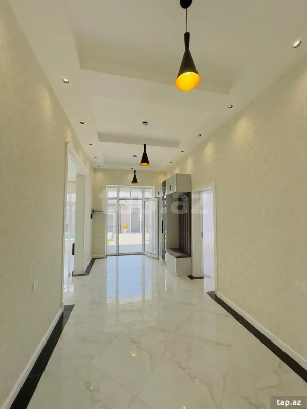 Satılır 4 otaqlı həyət evi