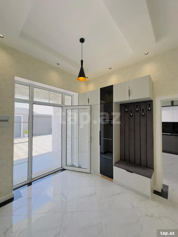 Satılır 4 otaqlı həyət evi