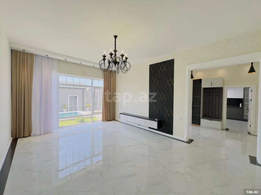 Satılır 4 otaqlı həyət evi