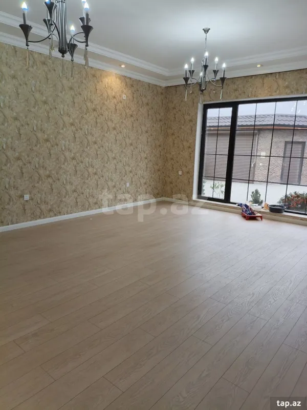 Satılır 4 otaqlı həyət evi 190 m²
