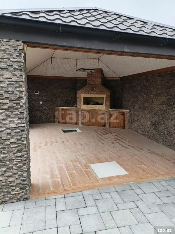 Satılır 4 otaqlı həyət evi 190 m²