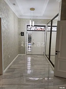 Satılır 4 otaqlı həyət evi 190 m²