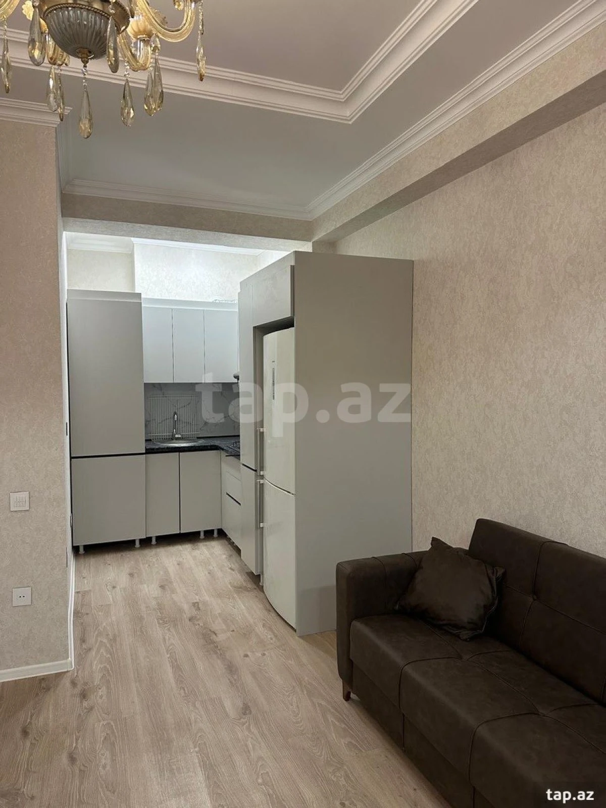 Kirayə verilir 2 otaqlı yeni tikili 66 m²