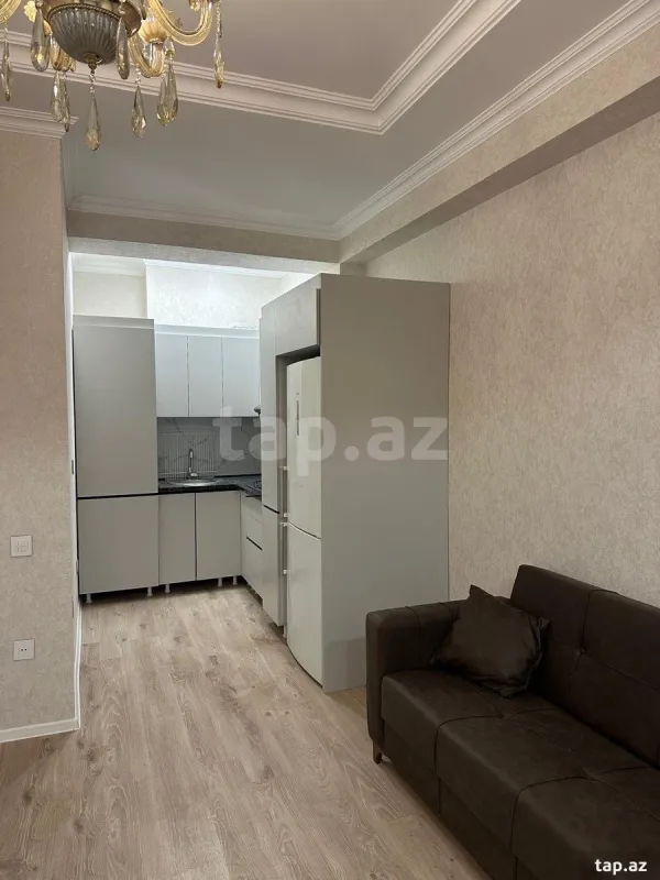 Kirayə verilir 2 otaqlı yeni tikili 66 m²