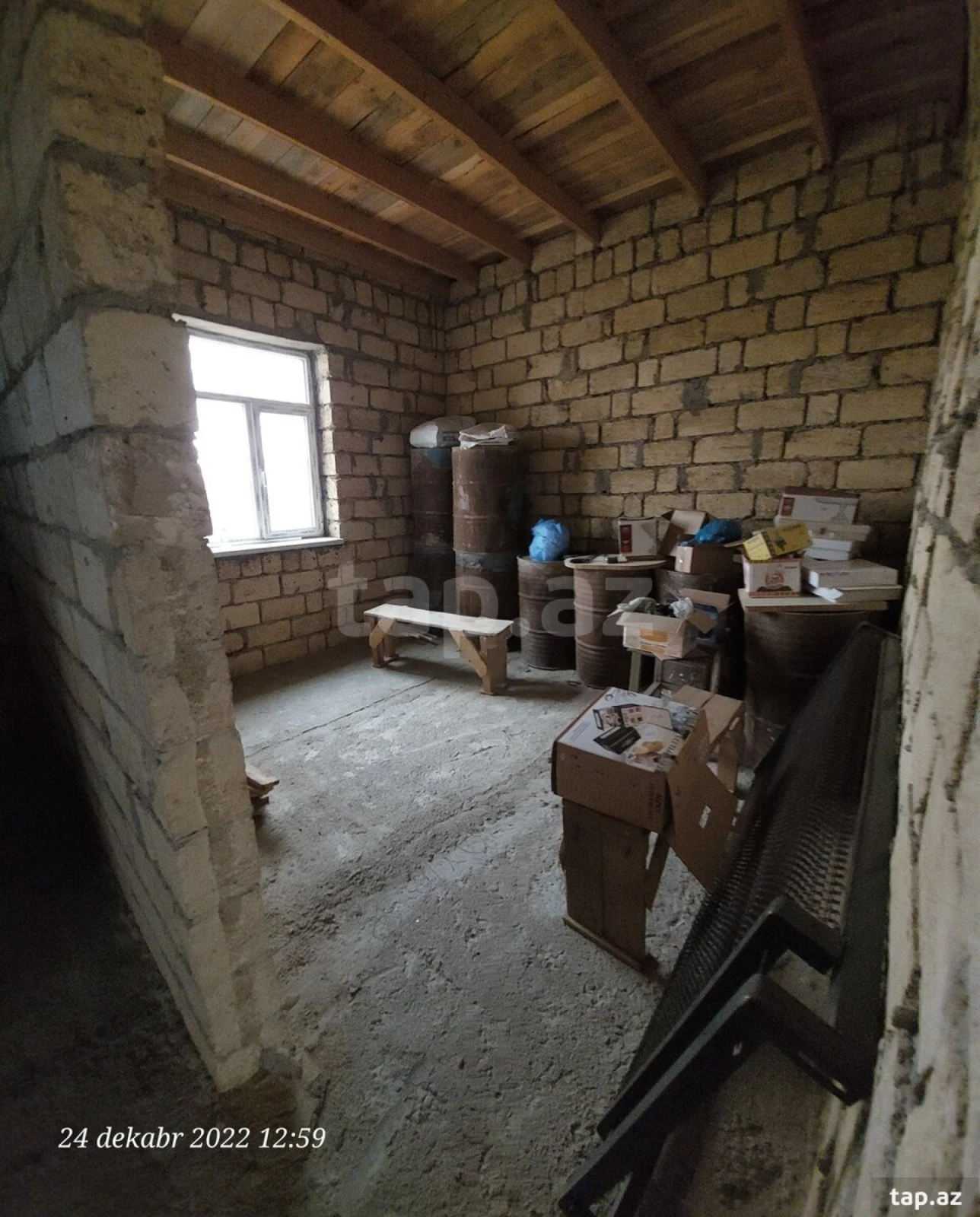 Satılır 6 otaqlı həyət evi