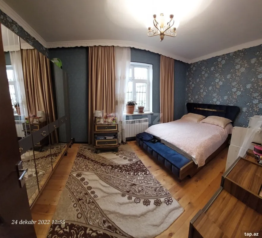 Satılır 6 otaqlı həyət evi