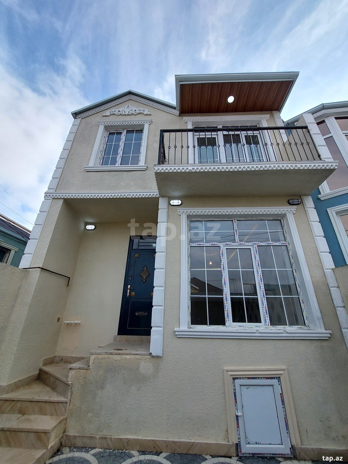 Satılır 4 otaqlı həyət evi 120 m²