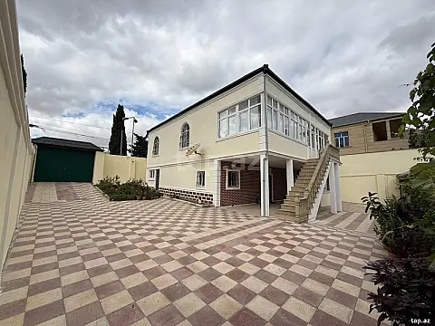 Satılır 7 otaqlı həyət evi 250 m² — Bakı 7 otaq 250.00 m²