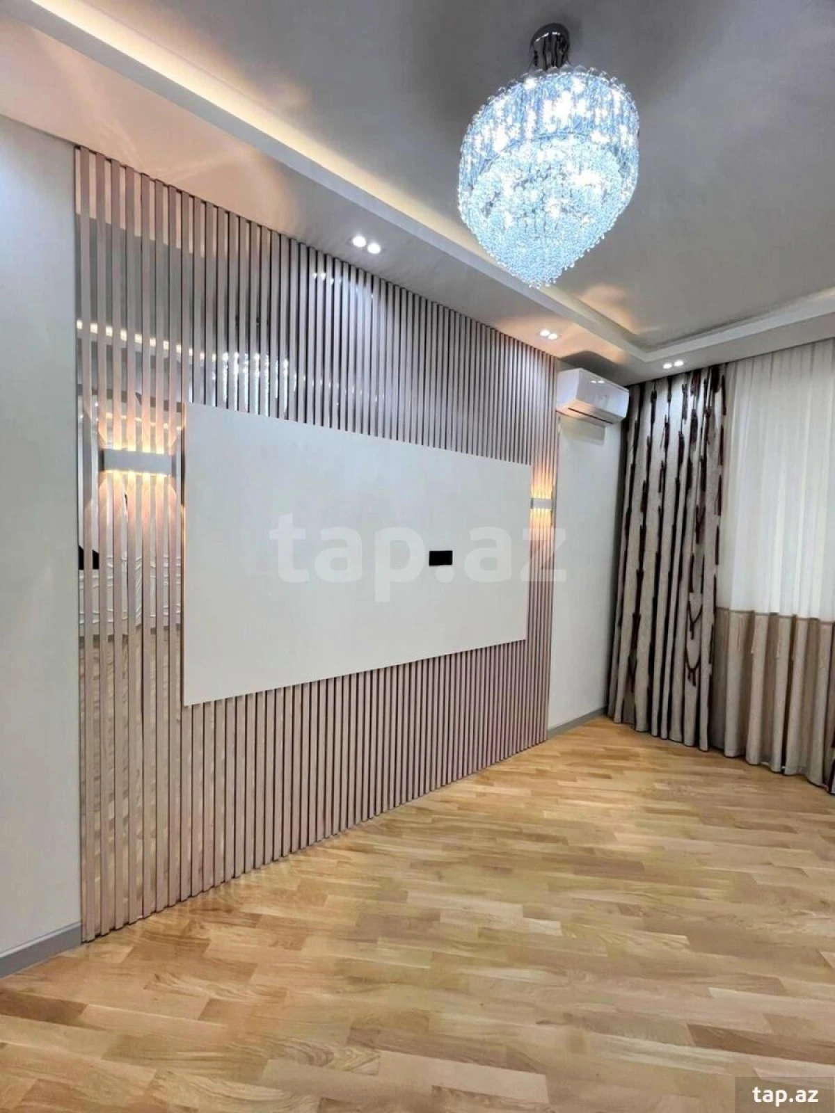 Satılır 4 otaqlı yeni tikili 192.8 m²