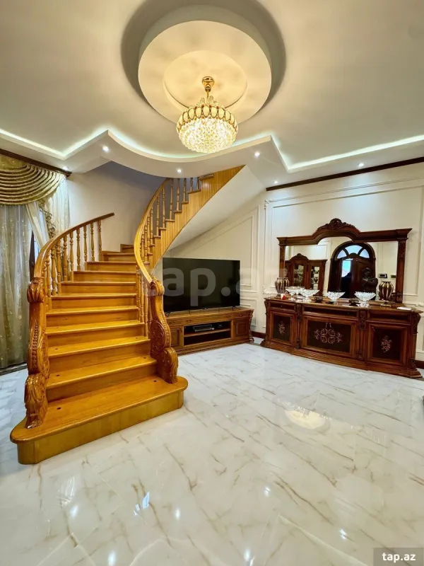 Kirayə verilir 6 otaqlı həyət evi