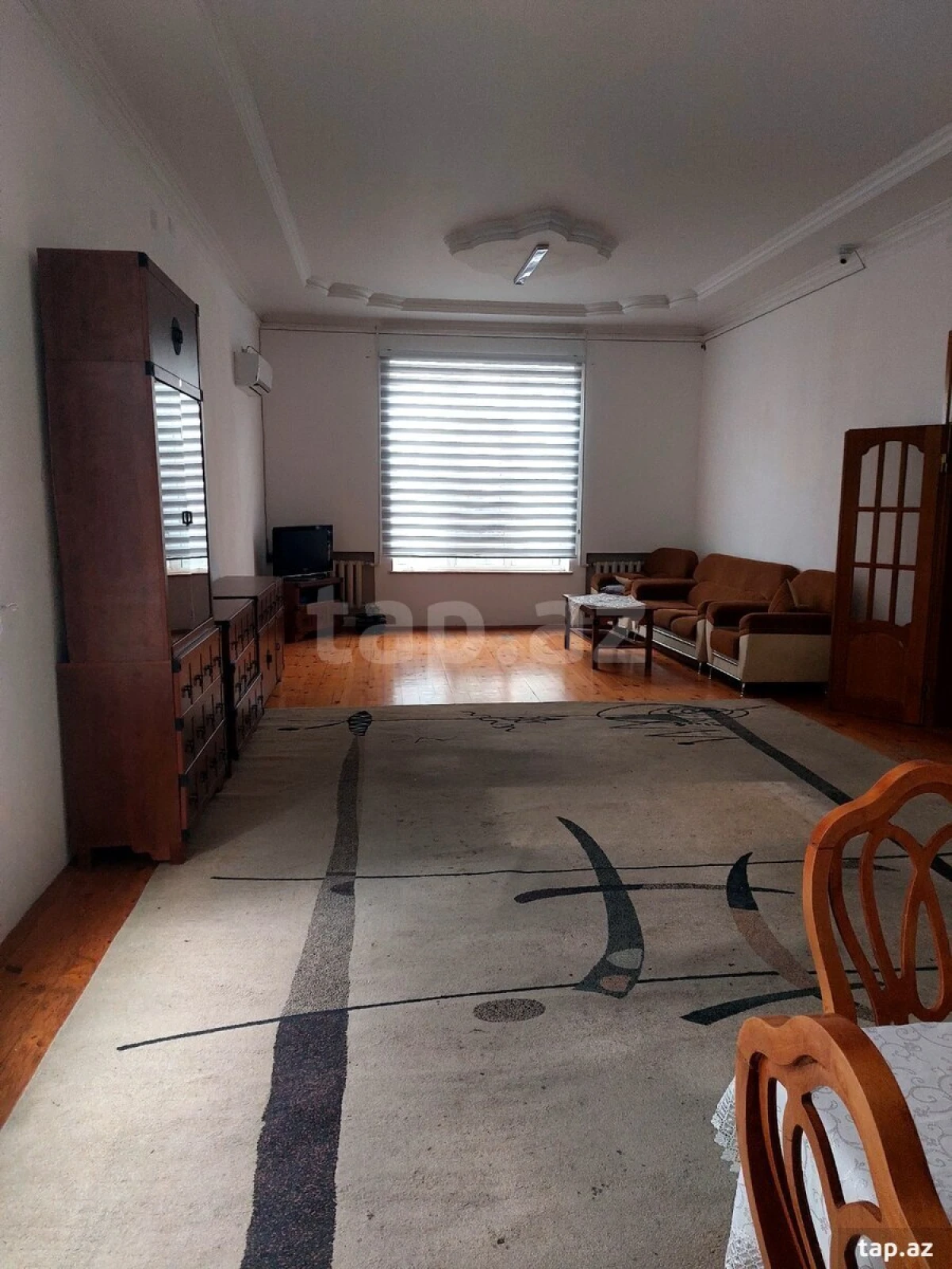 Kirayə verilir 7 otaqlı həyət evi 500 m²