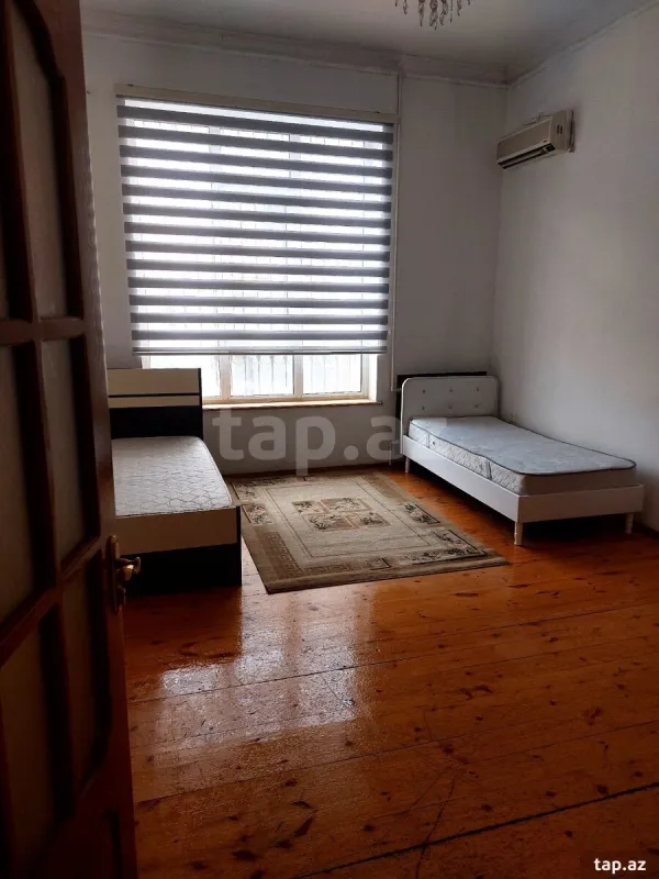 Kirayə verilir 7 otaqlı həyət evi 500 m²