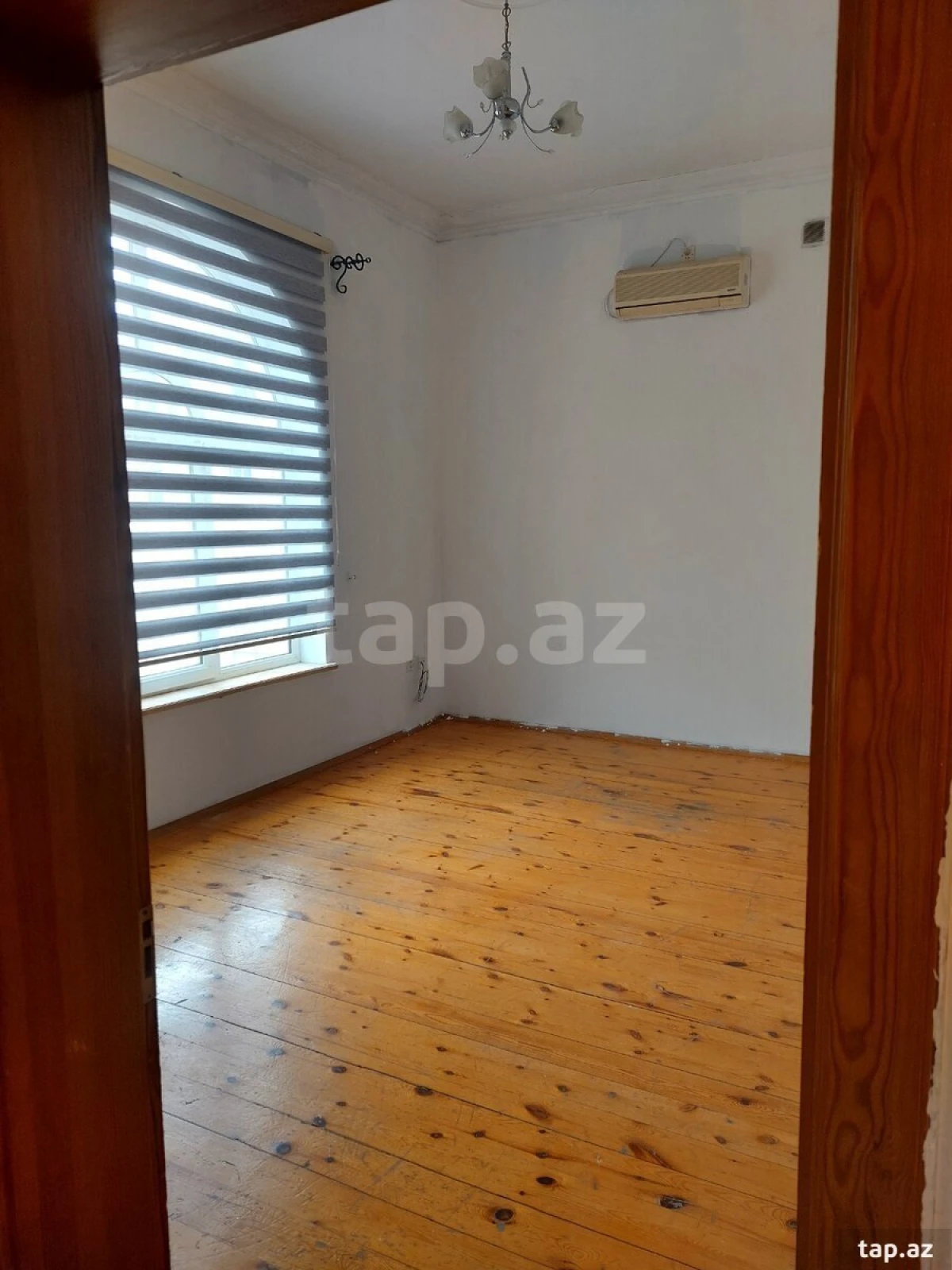 Kirayə verilir 7 otaqlı həyət evi 500 m²