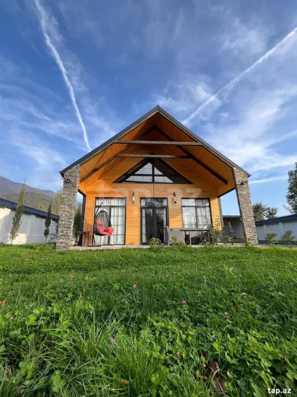 Kirayə verilir 3 otaqlı həyət evi 160 m²