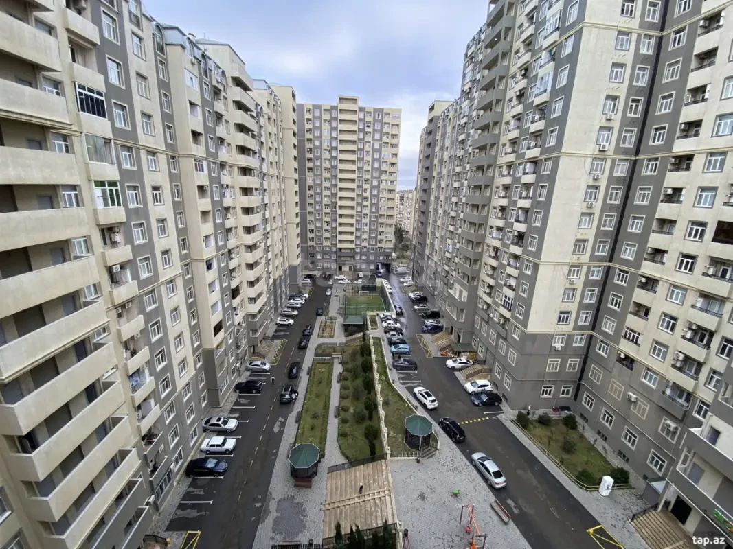 Kirayə verilir 2 otaqlı yeni tikili 60 m²