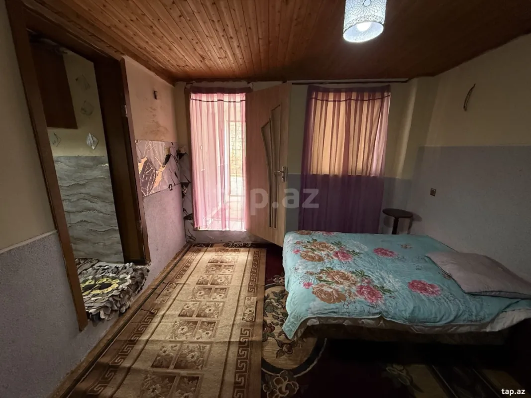 Satılır 2 otaqlı həyət evi