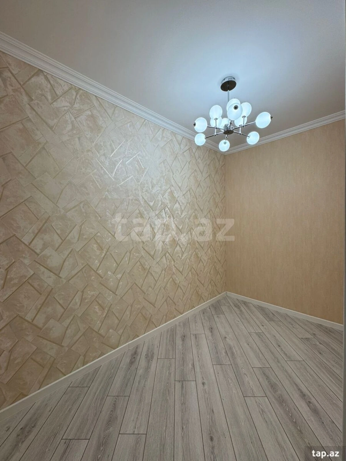 Satılır 4 otaqlı yeni tikili 103 m²