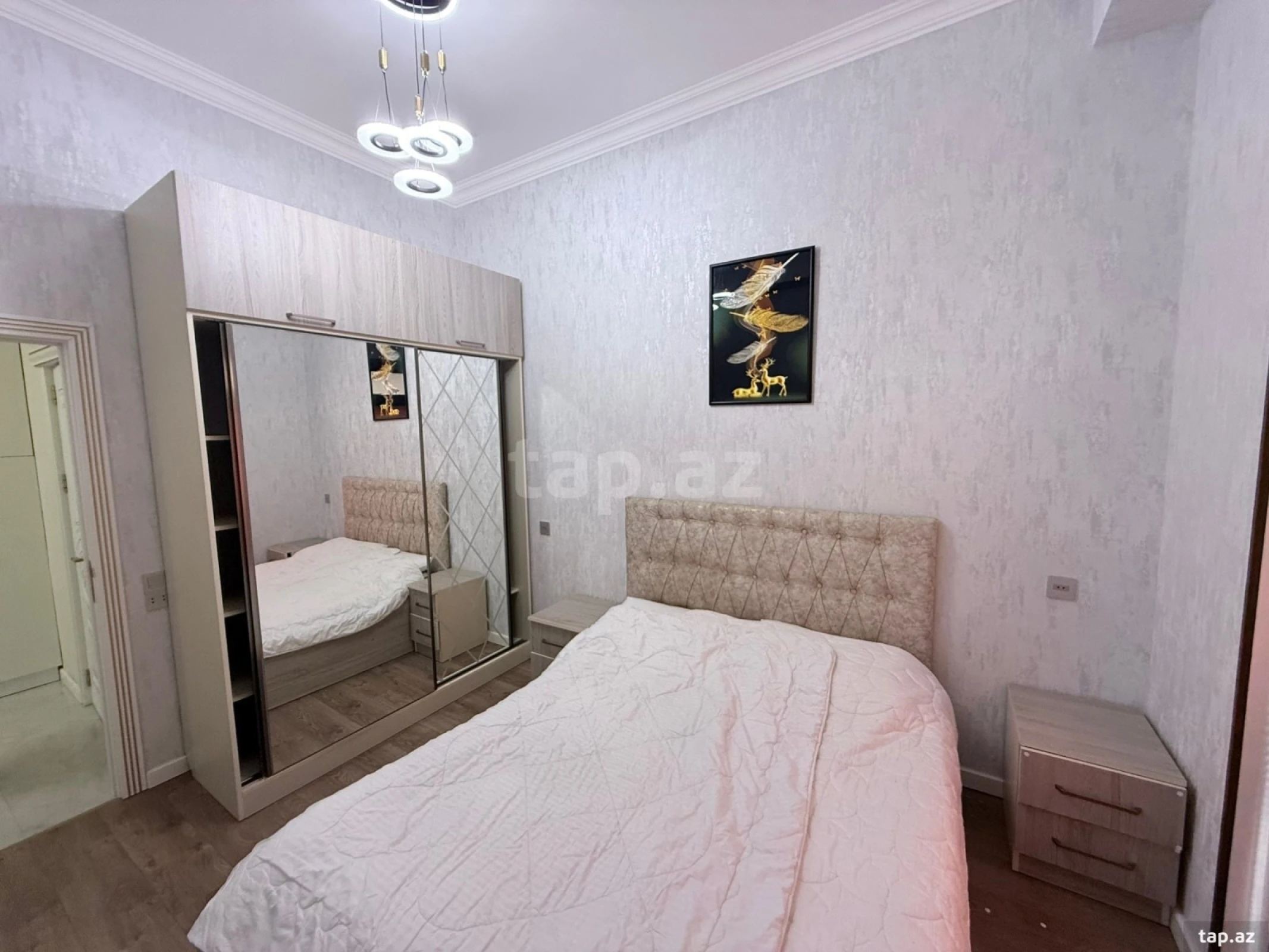 Kirayə verilir 2 otaqlı yeni tikili 70 m²