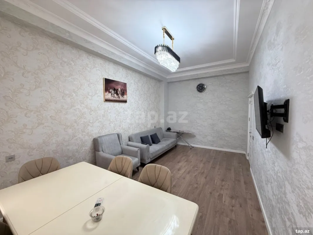 Kirayə verilir 2 otaqlı yeni tikili 70 m²