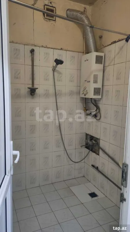 Satılır 2 otaqlı mənzil 80 m²