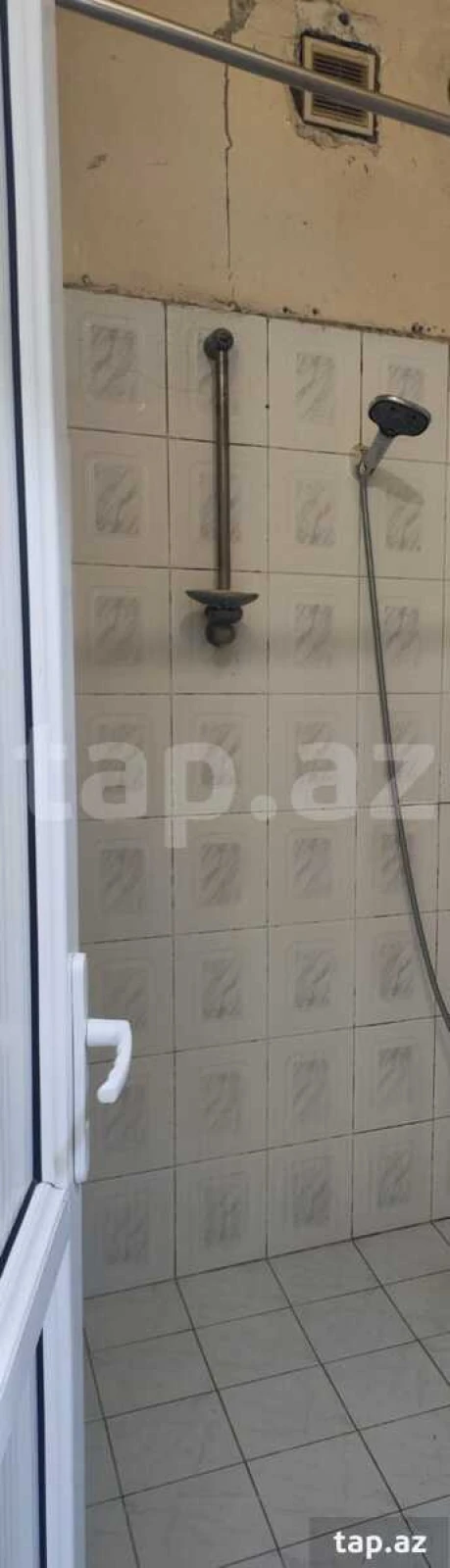 Satılır 2 otaqlı mənzil 80 m²