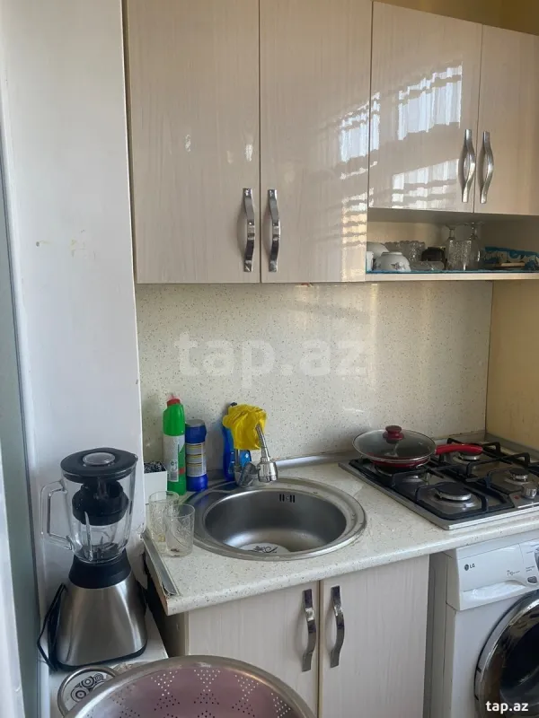 Satılır 2 otaqlı mənzil 33 m²