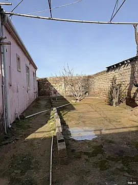 Satılır 3 otaqlı həyət evi