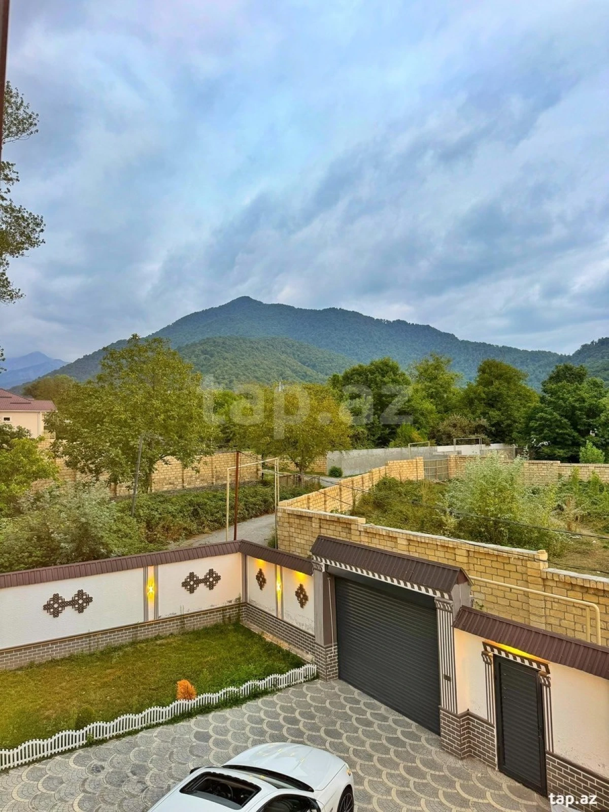 Kirayə verilir 4 otaqlı həyət evi