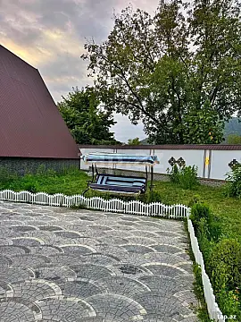 Kirayə verilir 4 otaqlı həyət evi