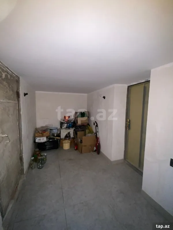 Satılır 5 otaqlı həyət evi