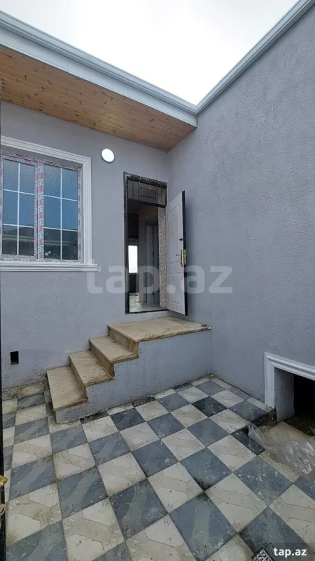 Satılır 3 otaqlı həyət evi