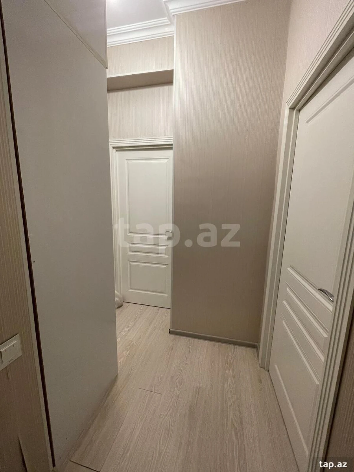 Satılır 2 otaqlı yeni tikili 60 m²