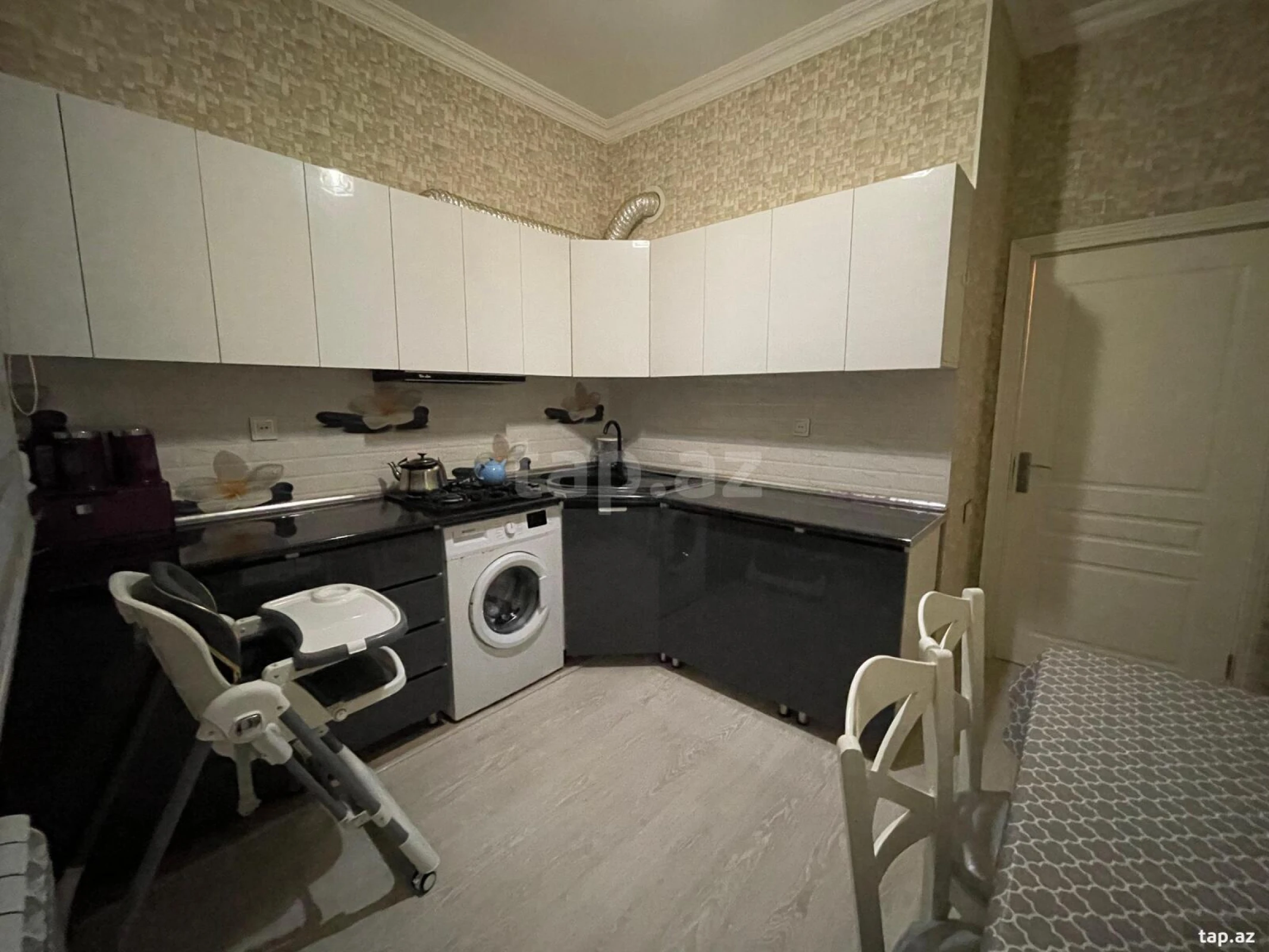 Satılır 2 otaqlı yeni tikili 60 m²