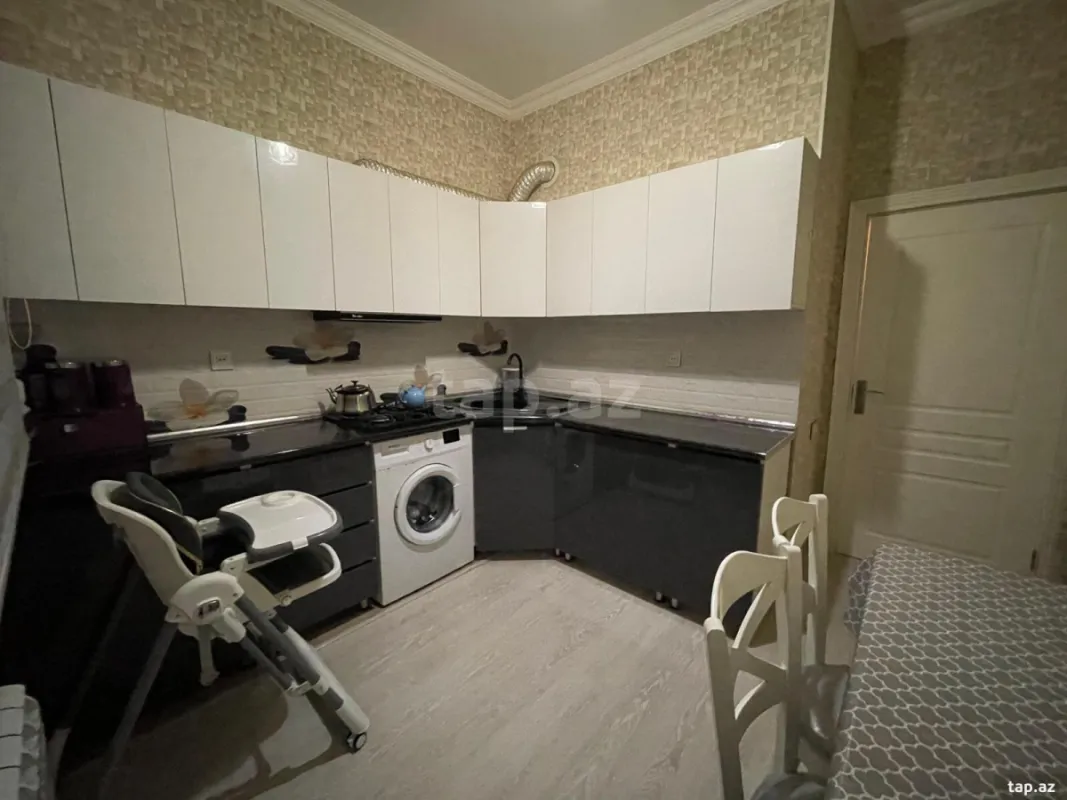 Satılır 2 otaqlı yeni tikili 60 m²