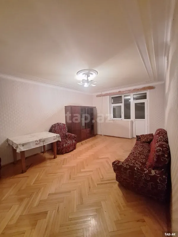 Kirayə verilir 4 otaqlı mənzil 90 m²