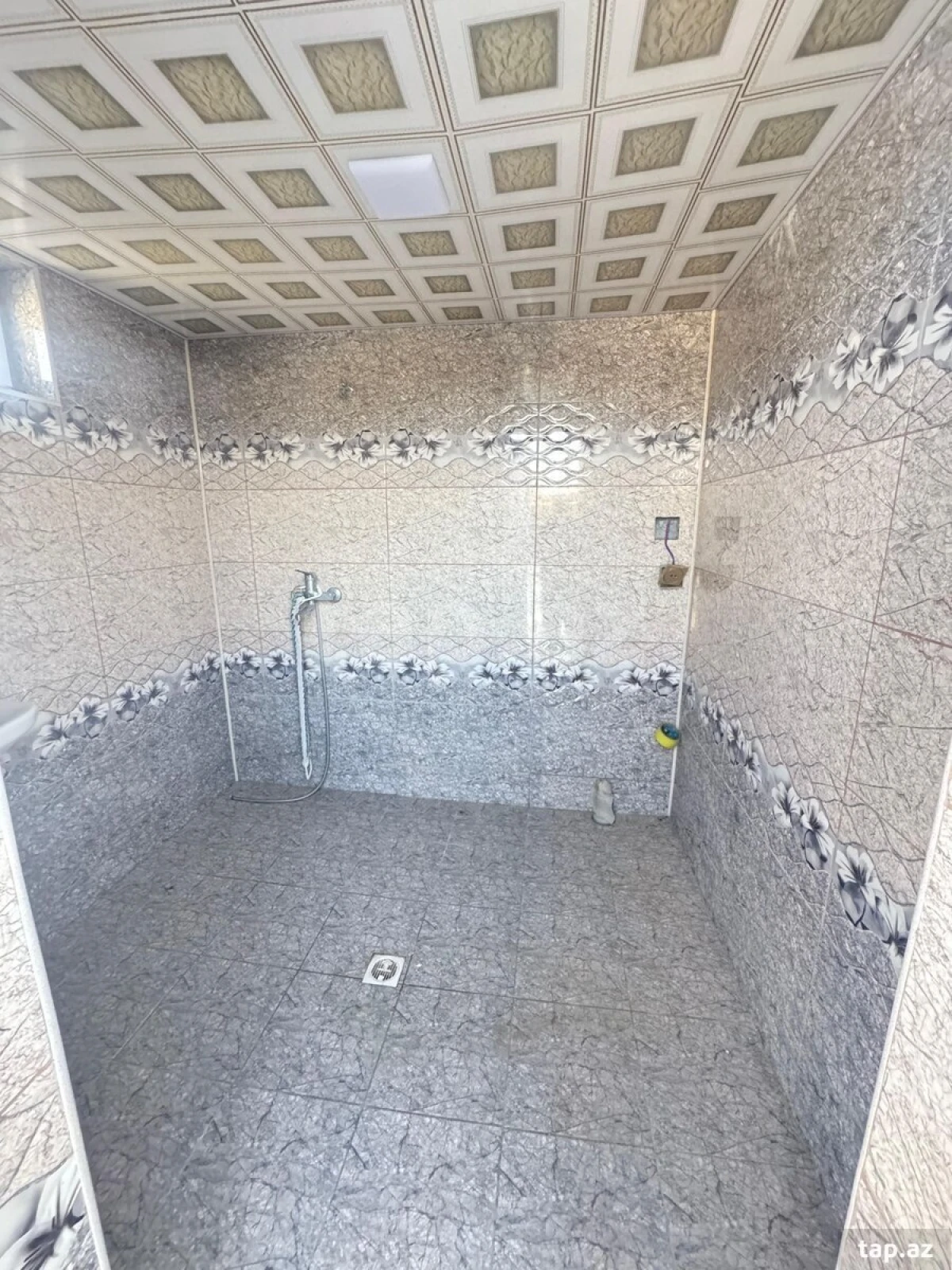 Satılır 2 otaqlı həyət evi