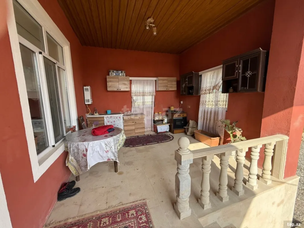 Satılır 3 otaqlı həyət evi