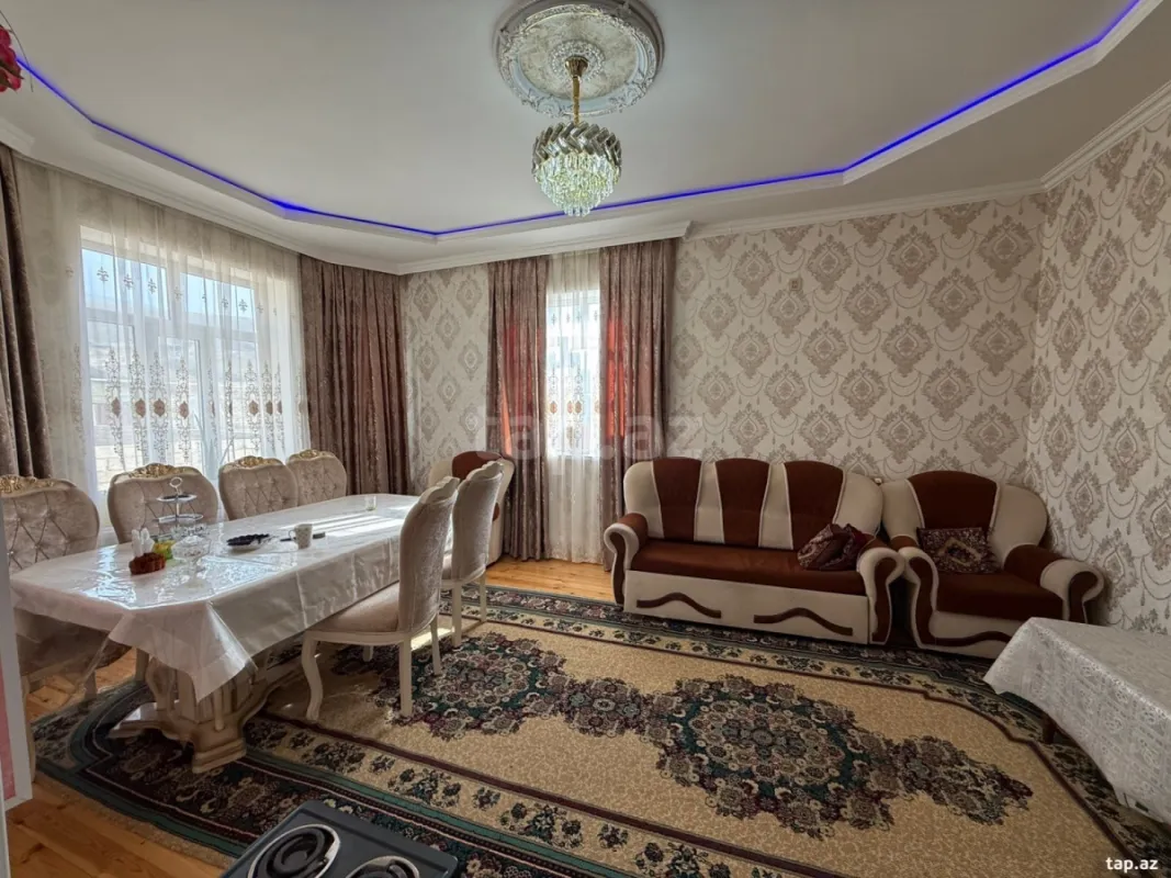 Satılır 3 otaqlı həyət evi