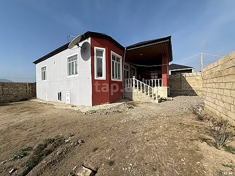 Satılır 3 otaqlı həyət evi